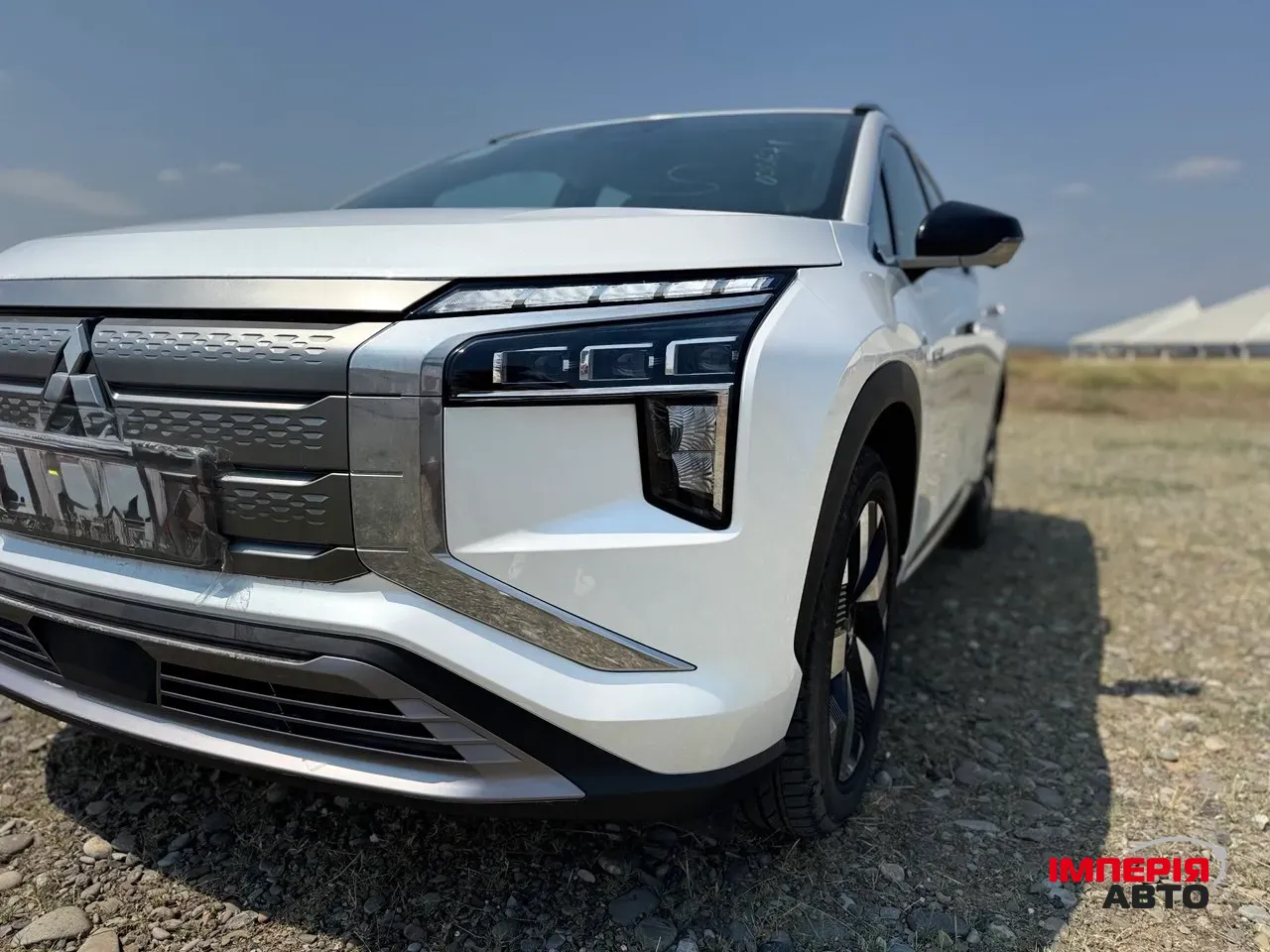 Mitsubishi Airtrek - фото 16