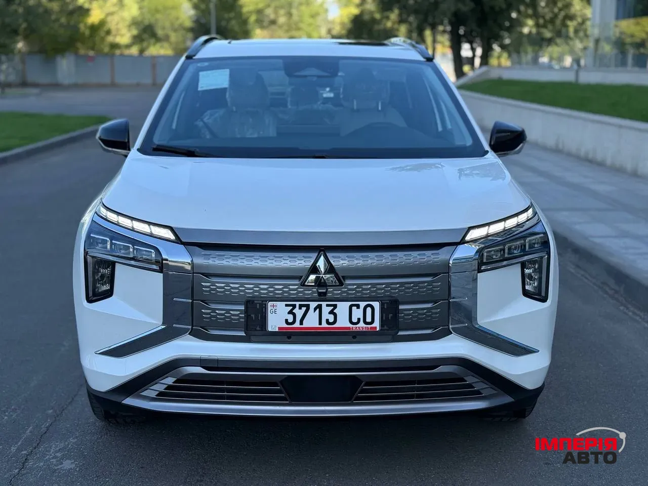 Mitsubishi Airtrek - фото 6