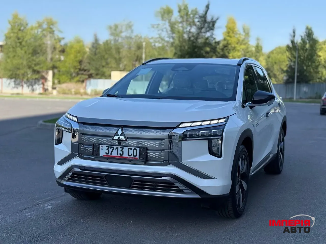Mitsubishi Airtrek - фото 11