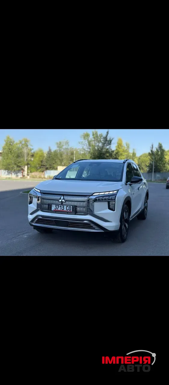 Mitsubishi Airtrek - фото 12