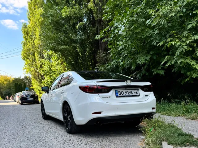 Mazda 6 - фото 4