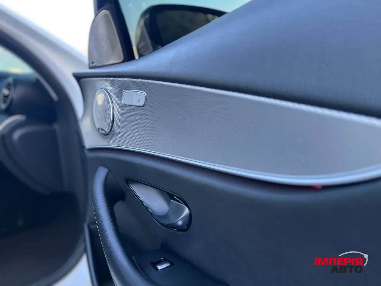 Mercedes-Benz E-Класс - фото 14