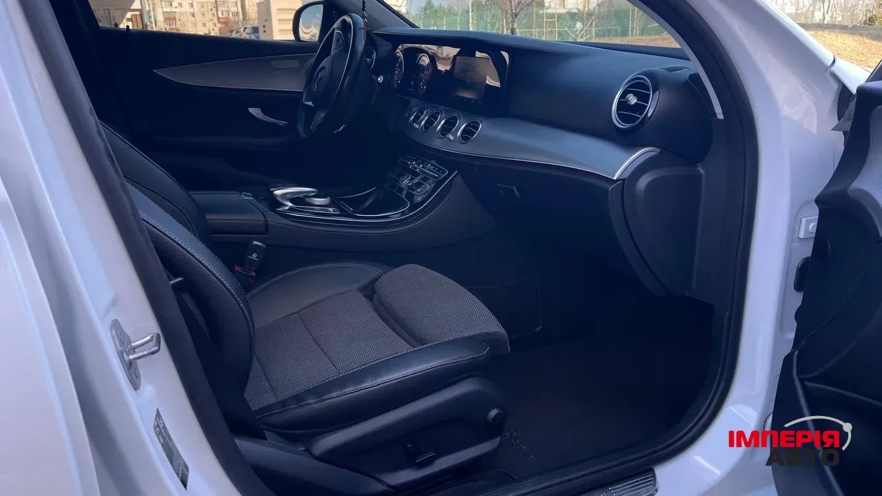 Mercedes-Benz E-Класс - фото 17