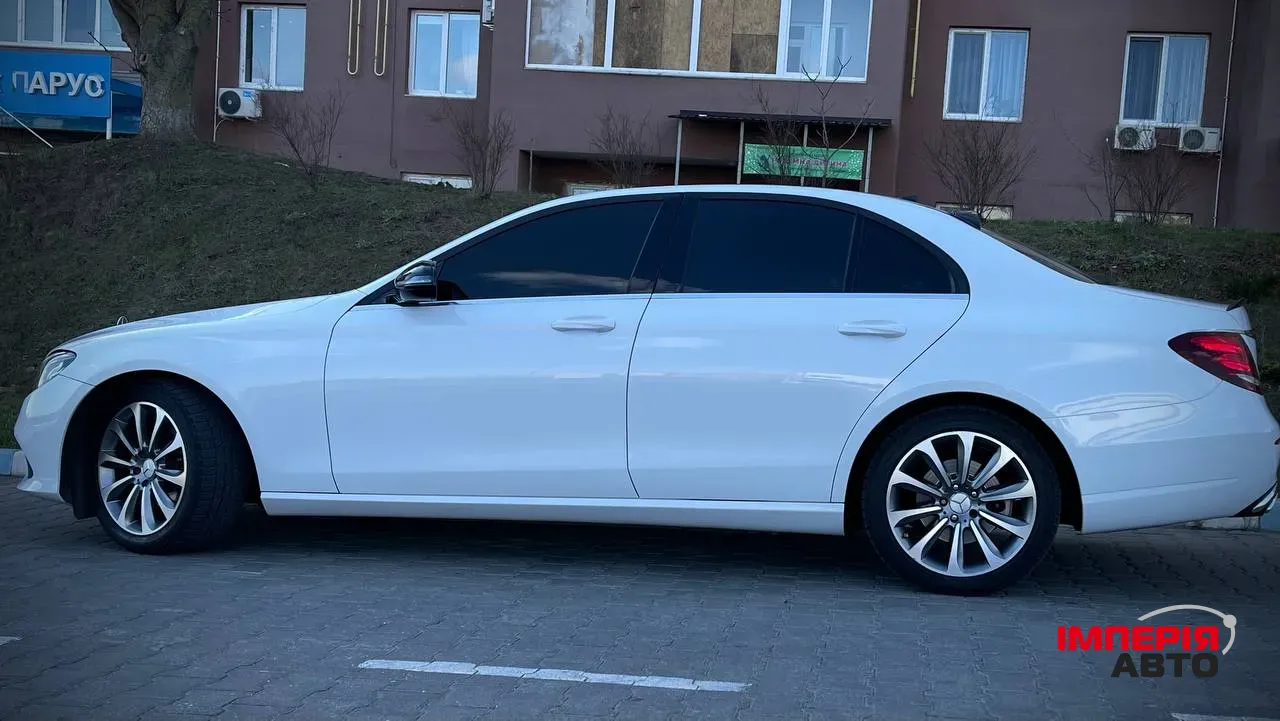 Mercedes-Benz E-Класс - фото 8