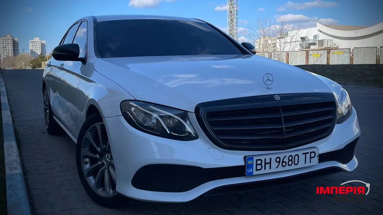 Mercedes-Benz E-Класс - фото 16