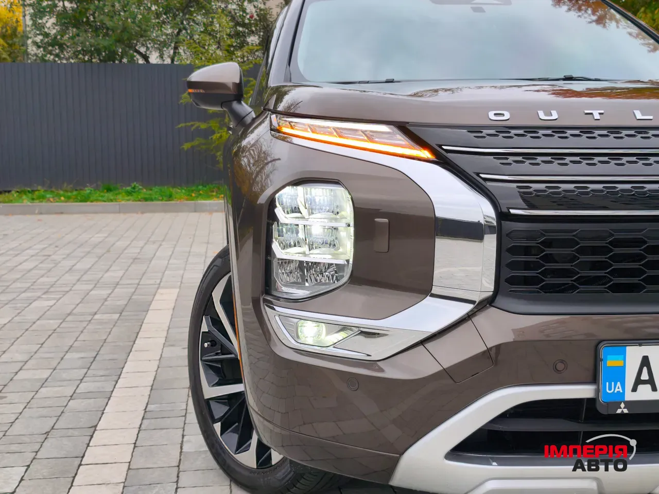 Mitsubishi Outlander - фото 19