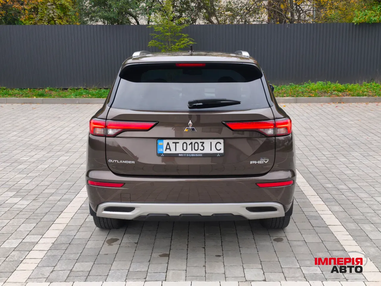 Mitsubishi Outlander - фото 13