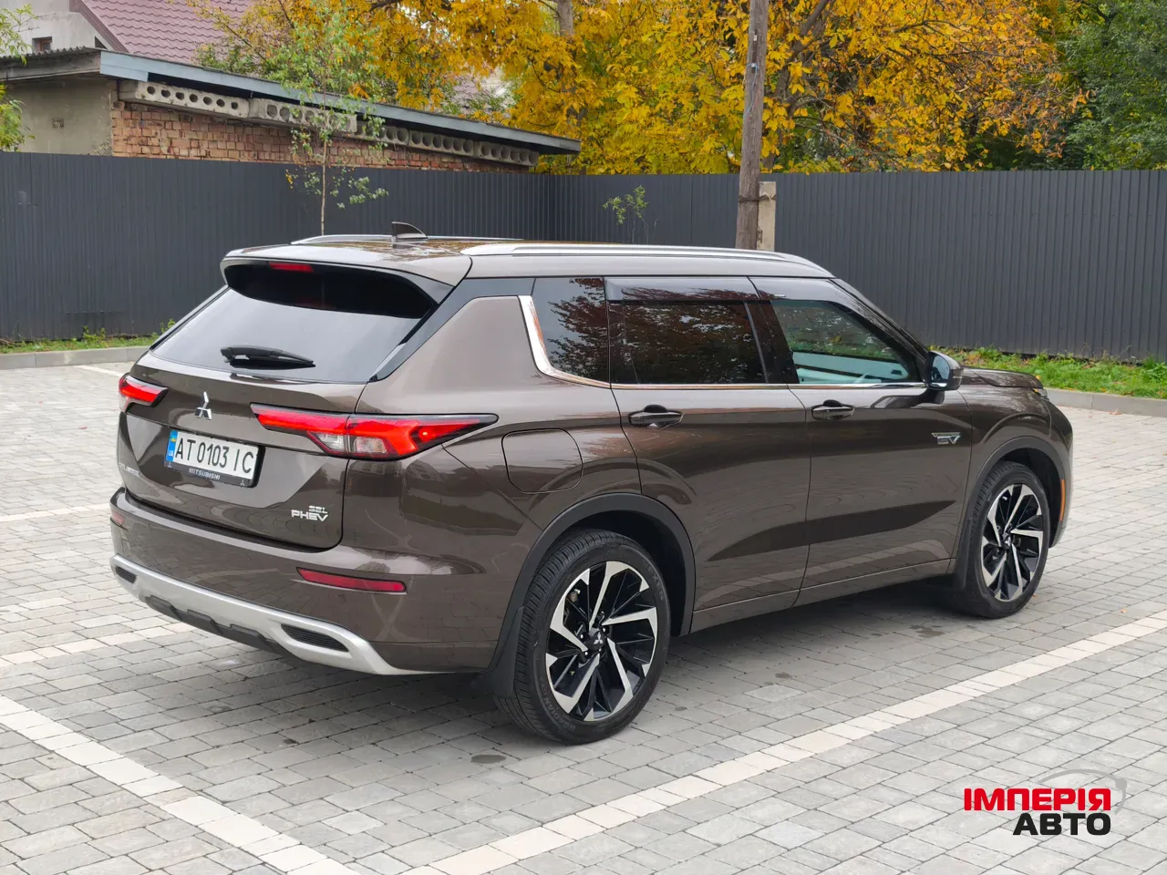 Mitsubishi Outlander - фото 14