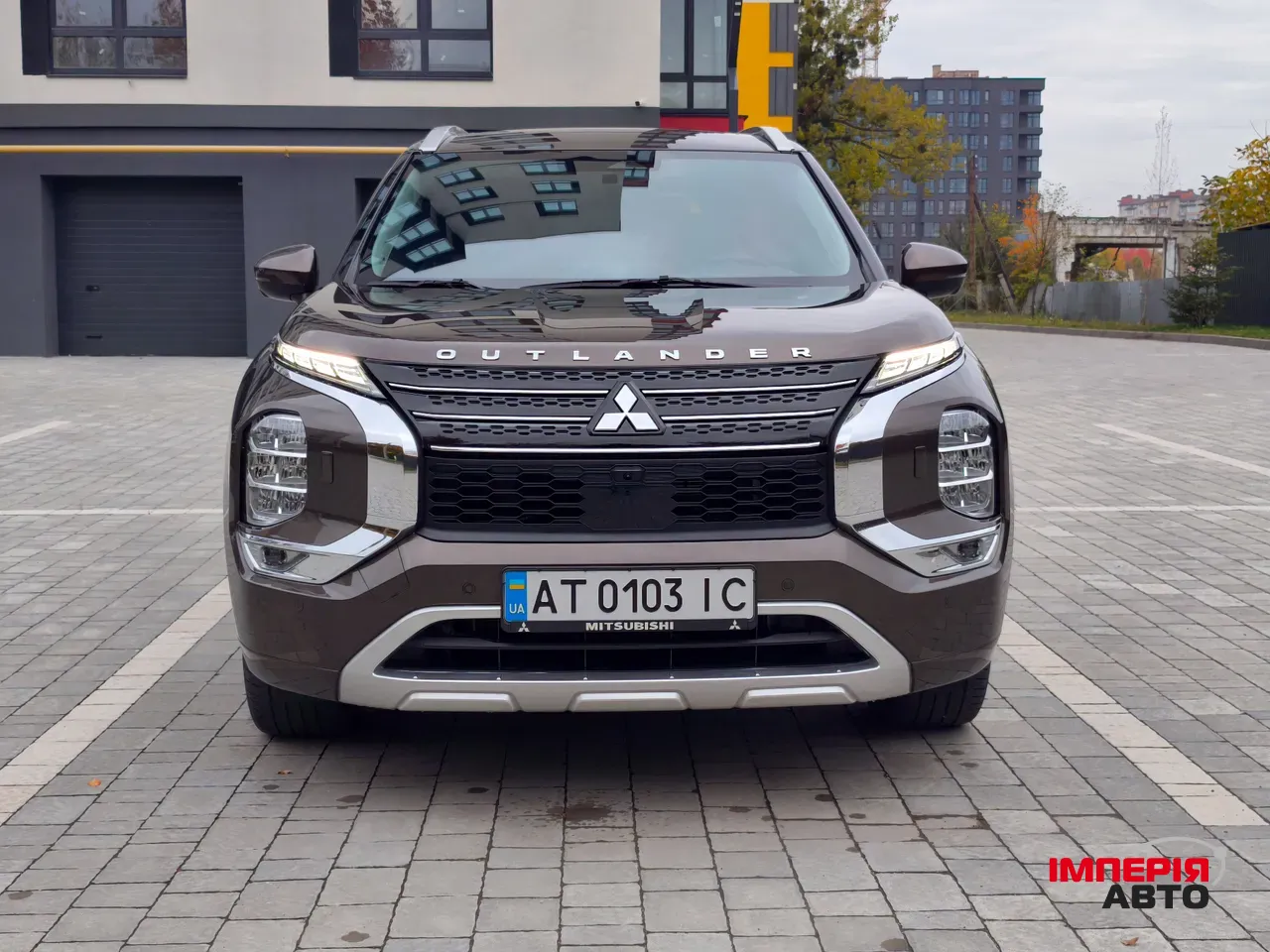 Mitsubishi Outlander - фото 5