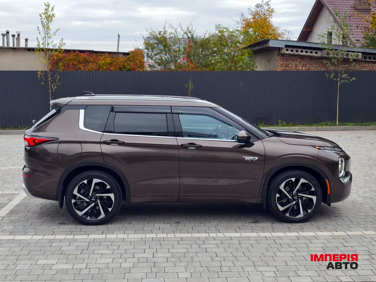 Mitsubishi Outlander - фото 17