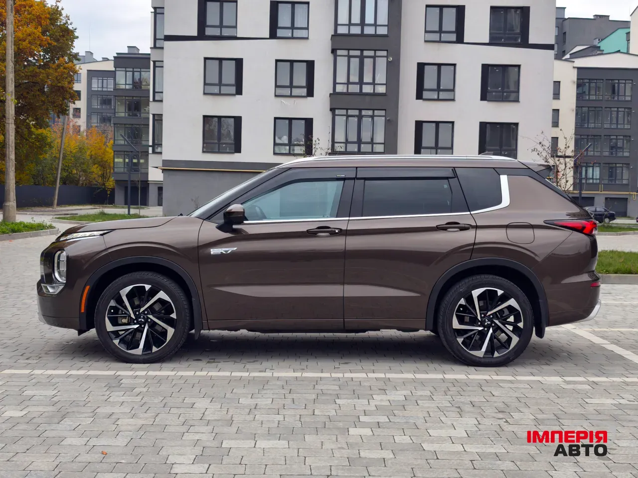 Mitsubishi Outlander - фото 9