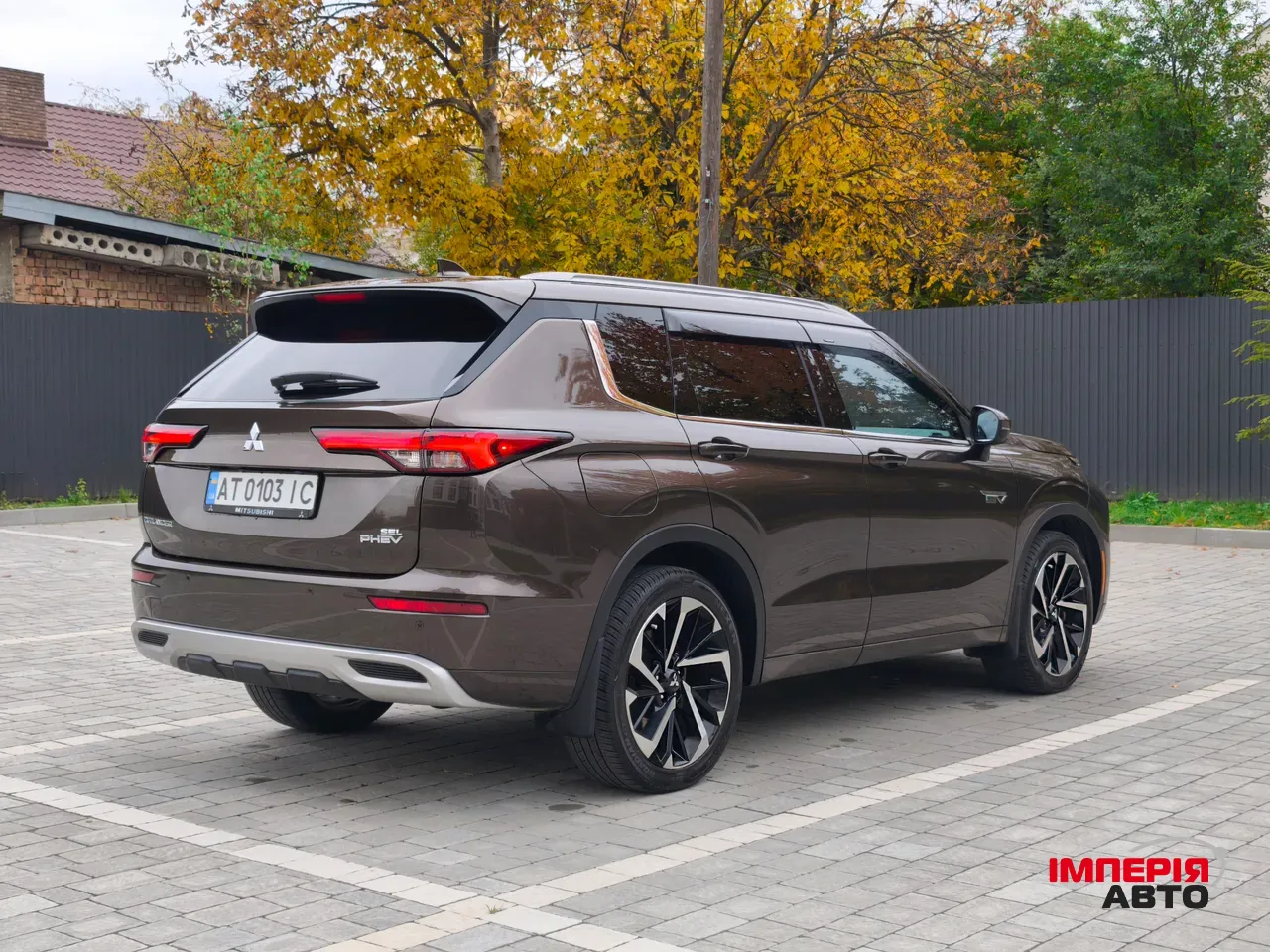 Mitsubishi Outlander - фото 15