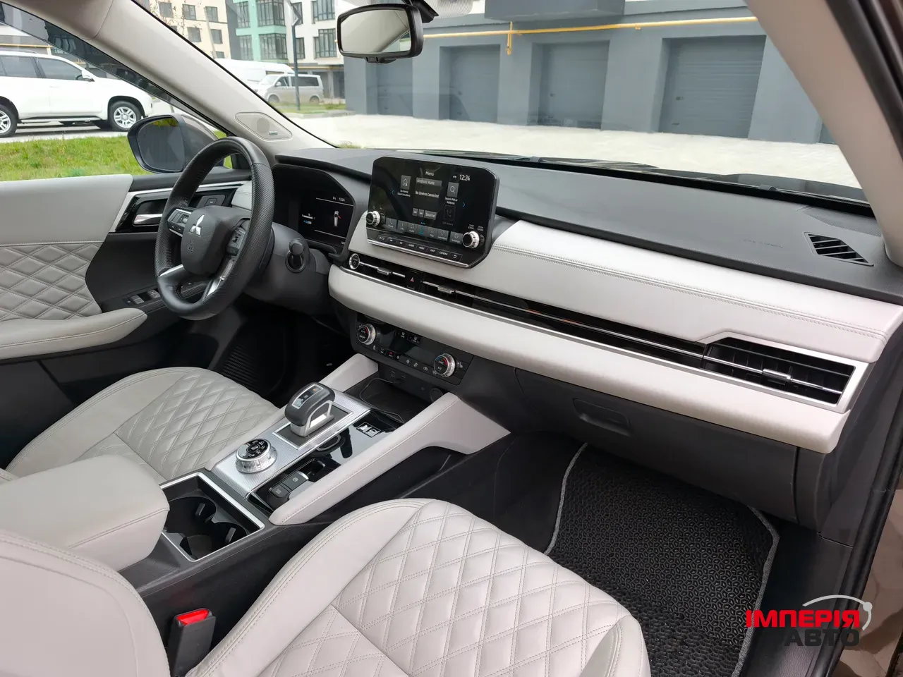 Mitsubishi Outlander - фото 78