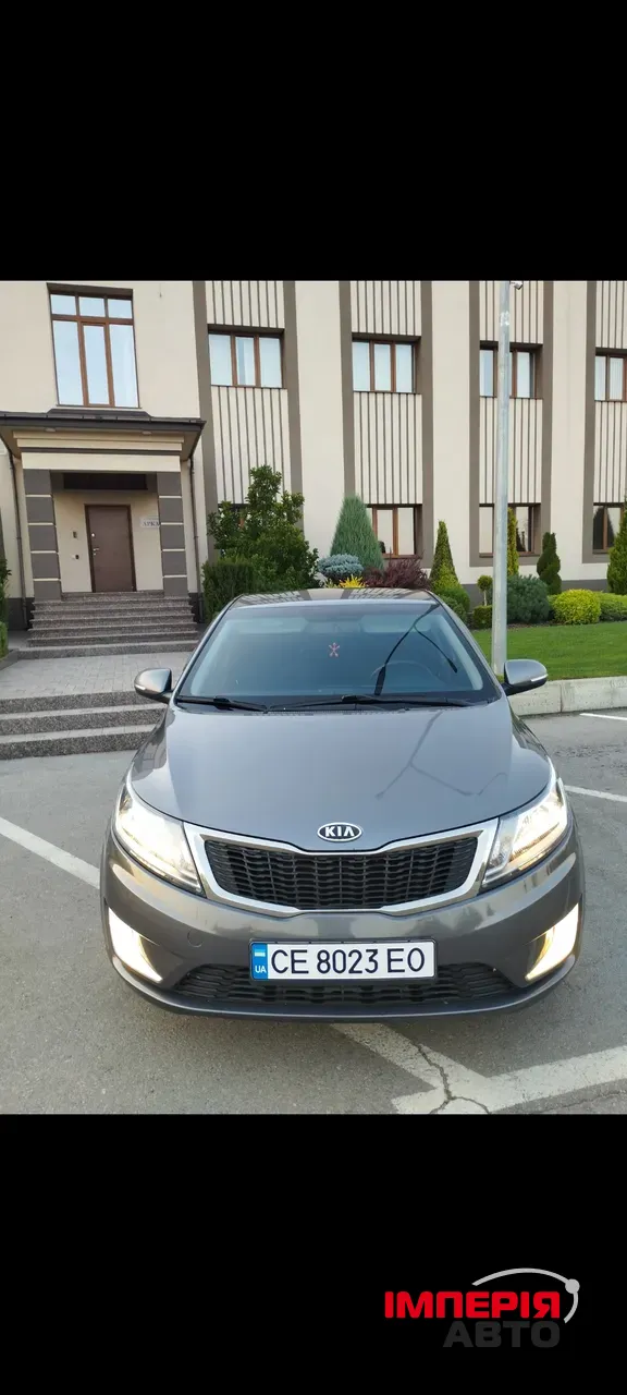 Kia Rio - фото 1
