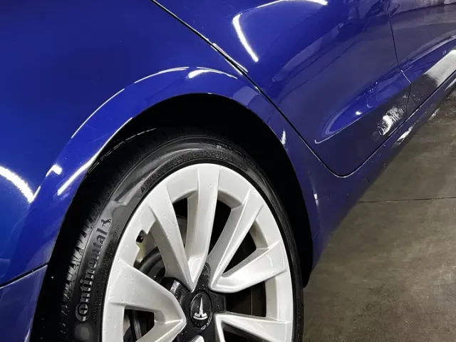 Tesla Model 3 - фото 5