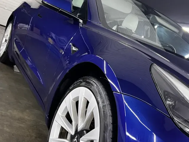Tesla Model 3 - фото 4
