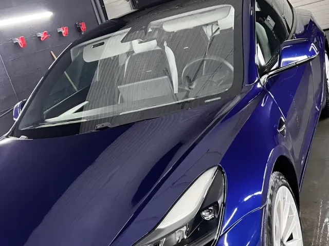 Tesla Model 3 - фото 2