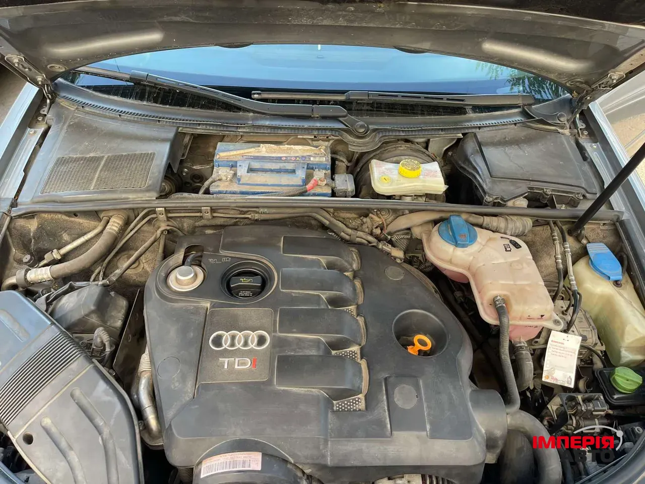 Audi A4 - фото 11