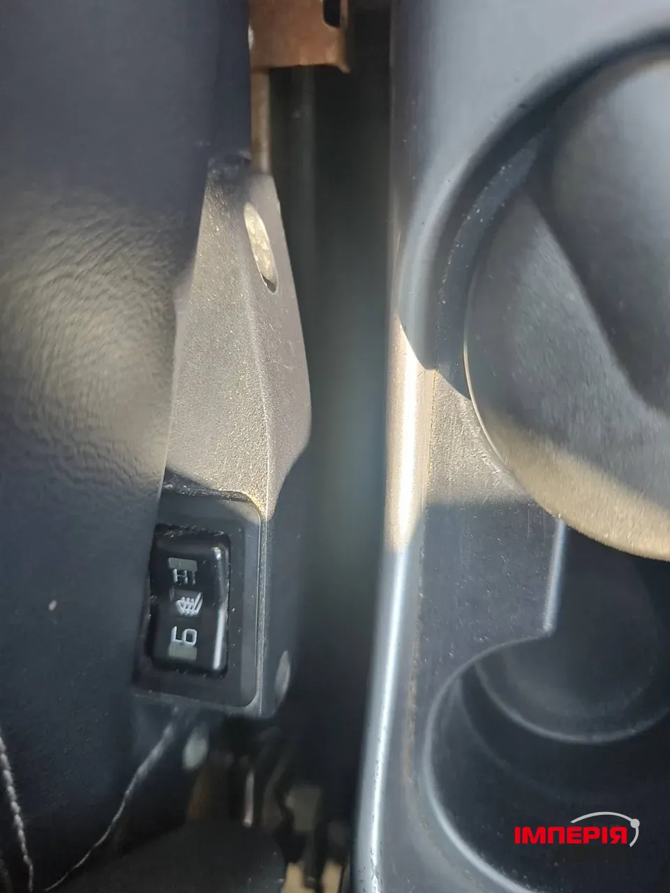 Citroen C-Crosser - фото 16