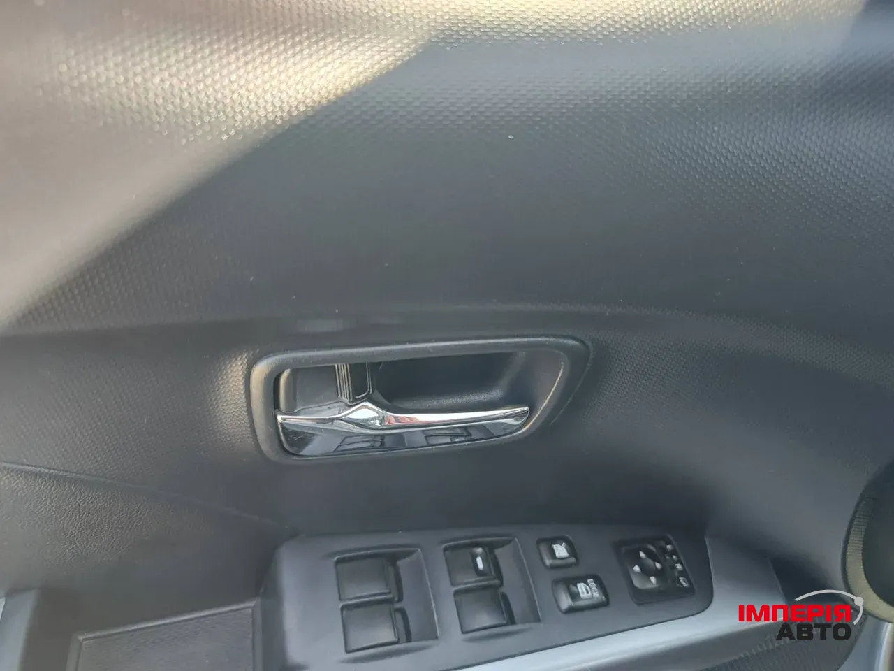 Citroen C-Crosser - фото 20