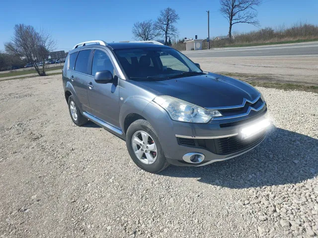 Citroen C-Crosser - фото 3