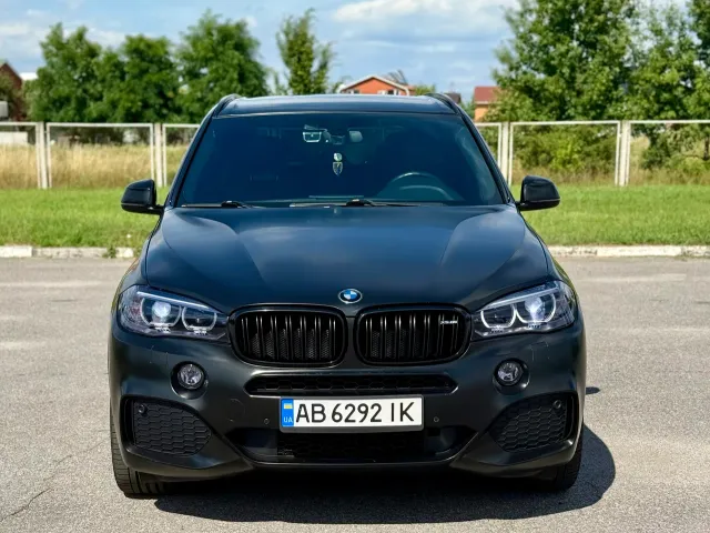 BMW X5 - фото 4