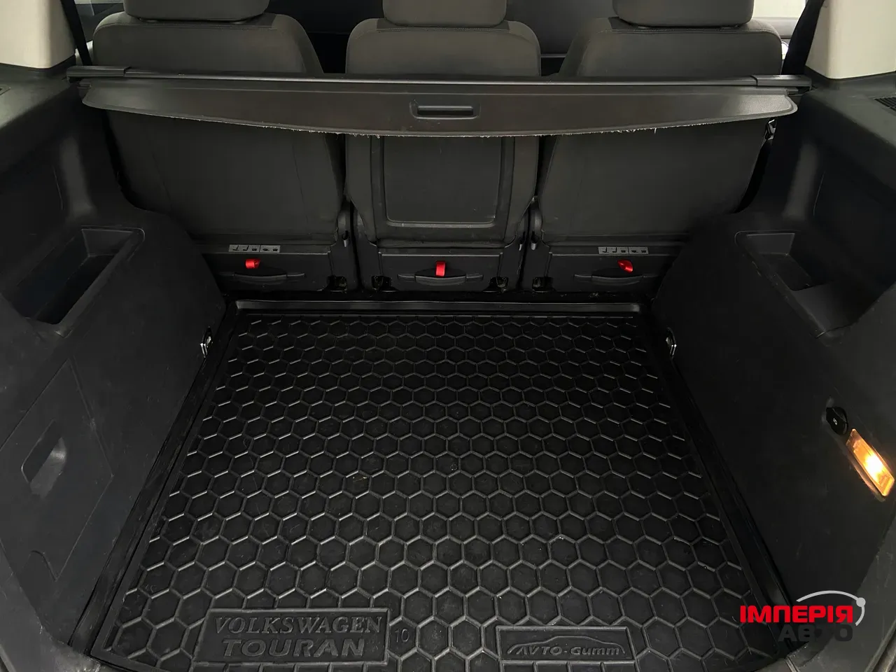 Volkswagen Touran - фото 20