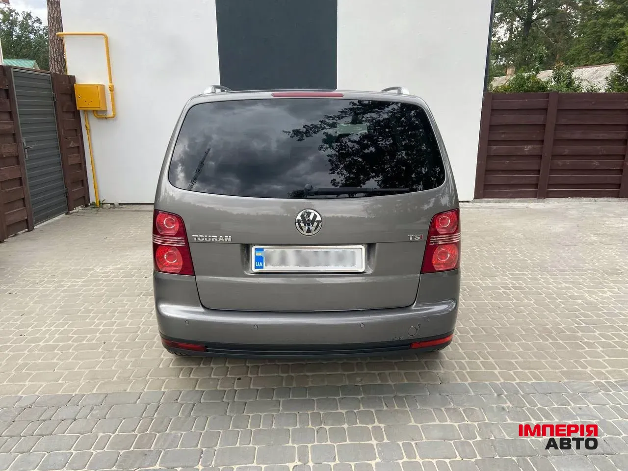 Volkswagen Touran - фото 3