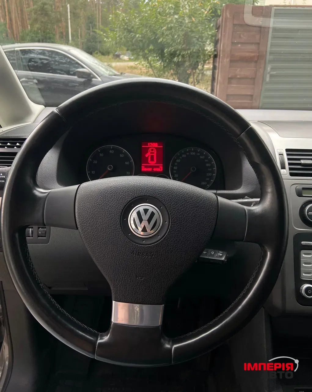 Volkswagen Touran - фото 14