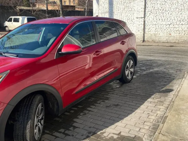 Kia Niro - фото 2