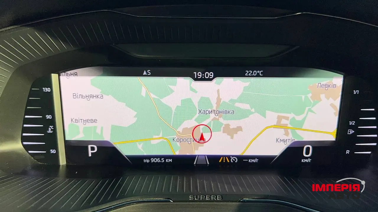 Skoda Superb - фото 27