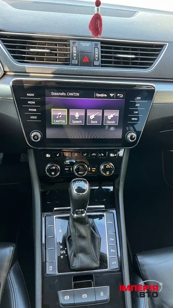 Skoda Superb - фото 22