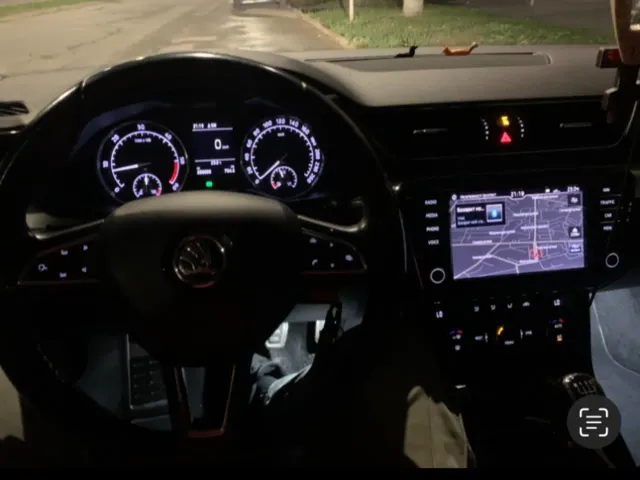 Skoda Superb - фото 3