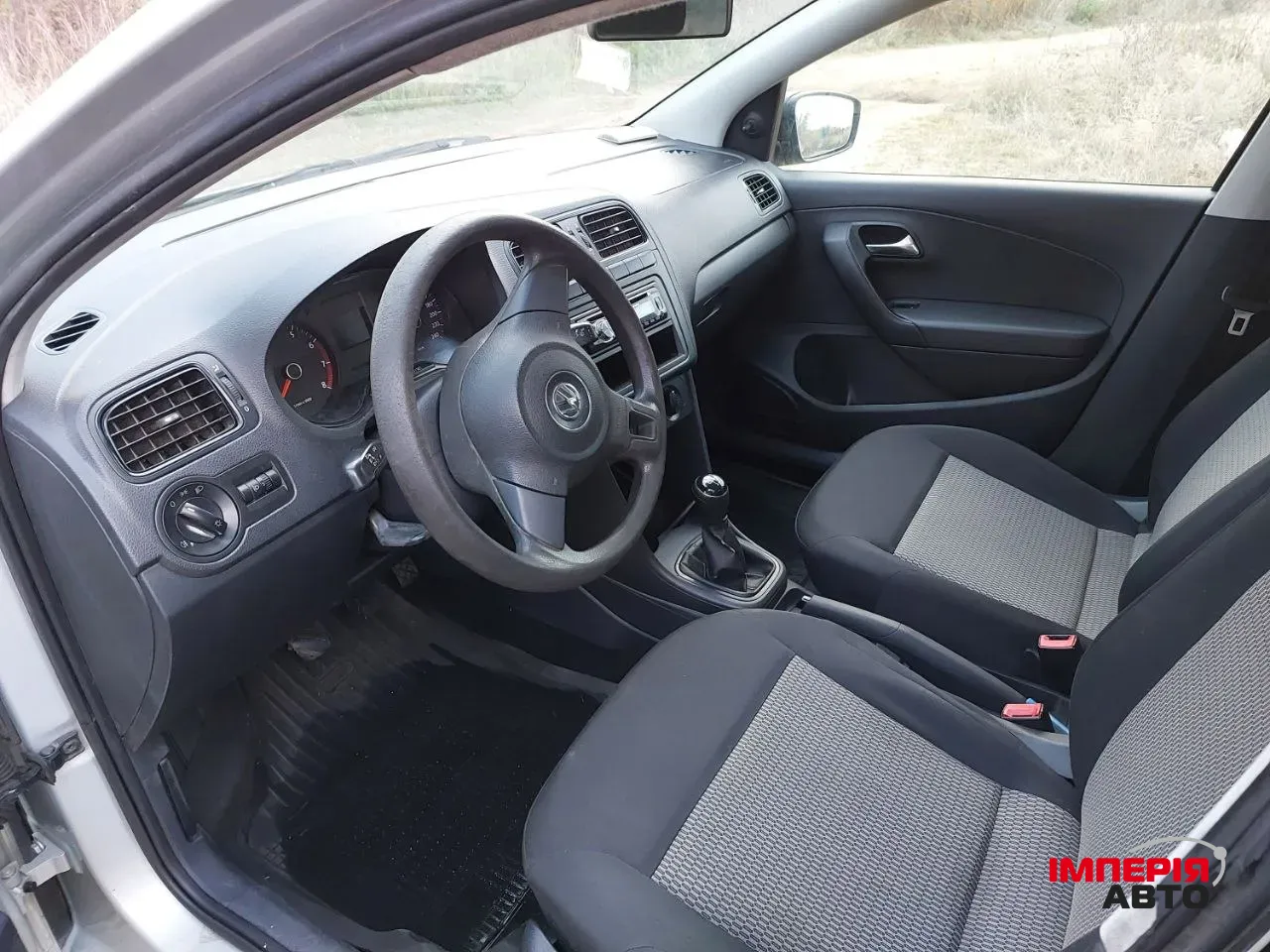 Volkswagen Polo - фото 7