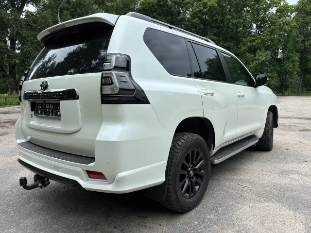 Toyota Land Cruiser Prado - фото 4