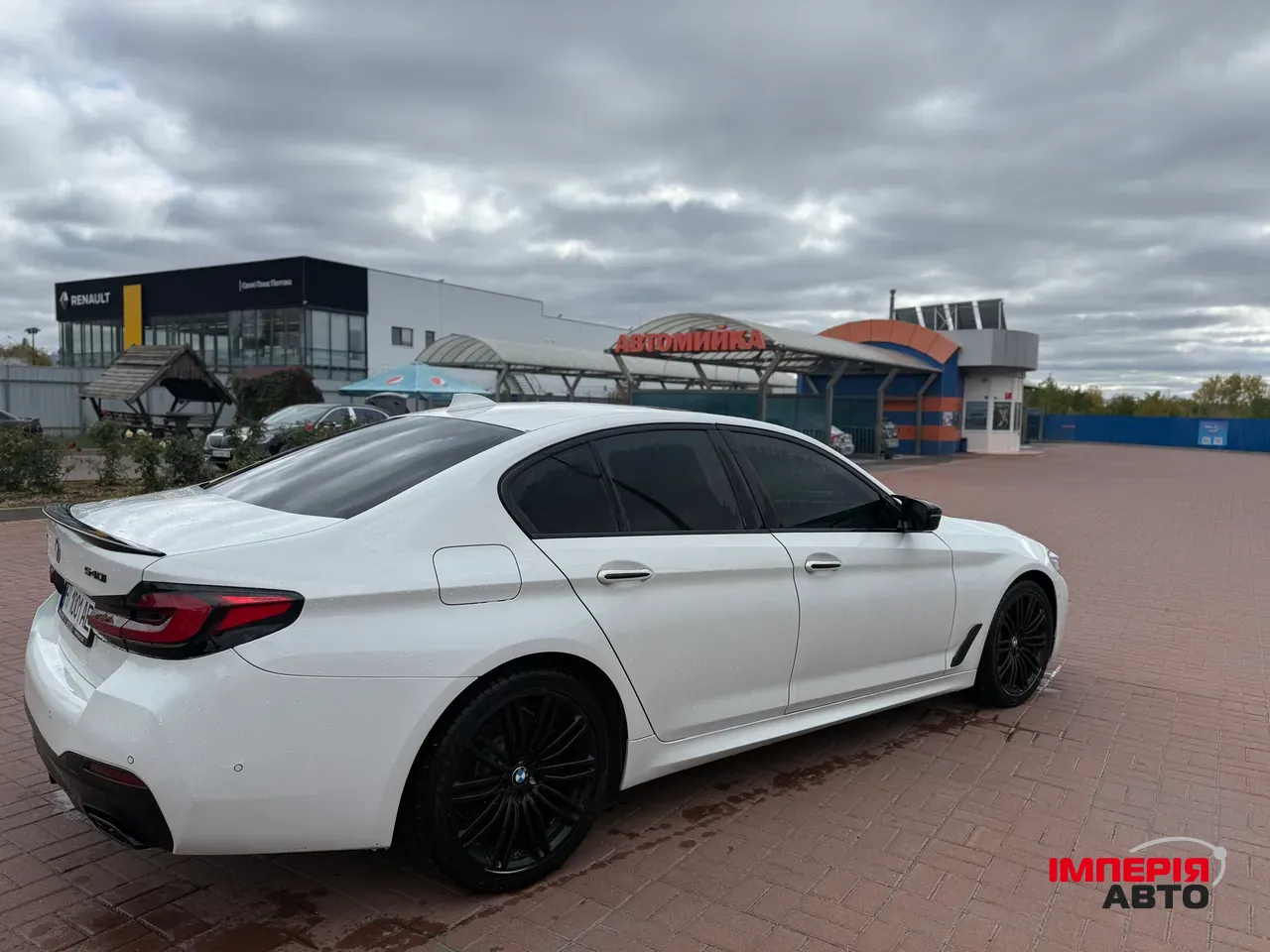 BMW 5 серії - фото 9