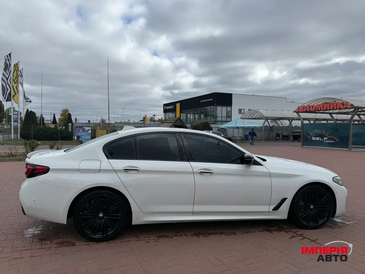 BMW 5 серії - фото 13