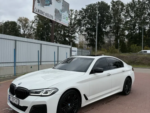 BMW 5 серії - фото 2