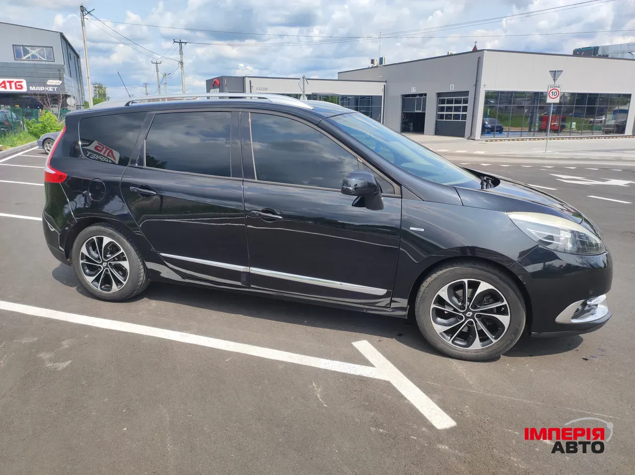 Renault Scenic - фото 3