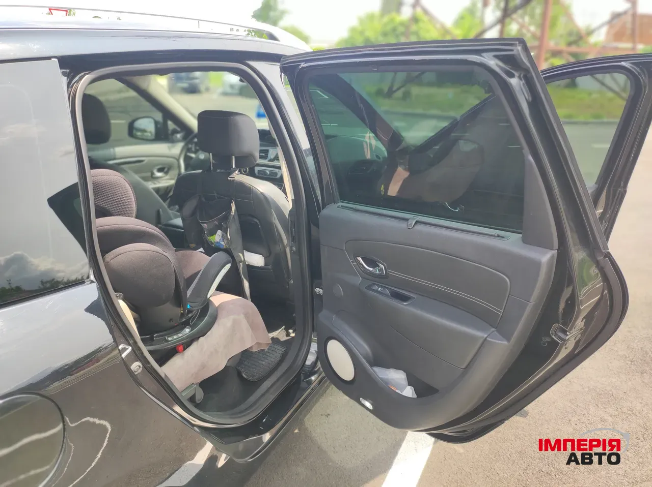 Renault Scenic - фото 32