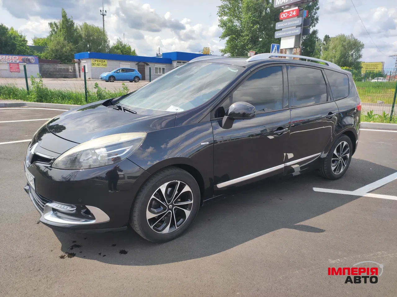 Renault Scenic - фото 12