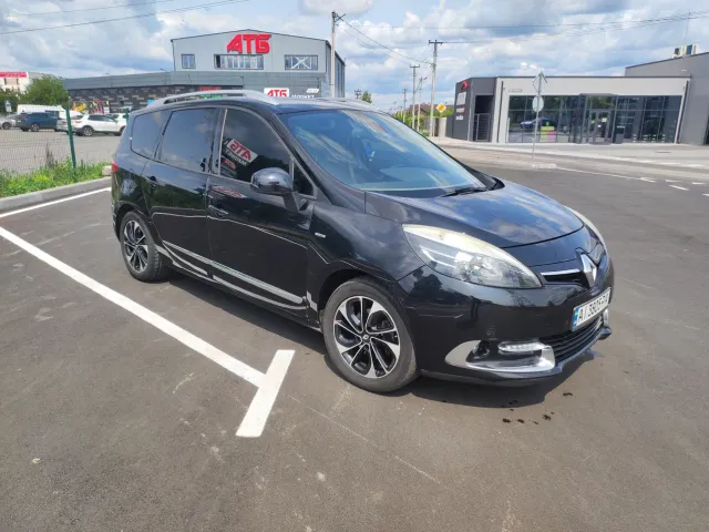 Renault Scenic - фото 1