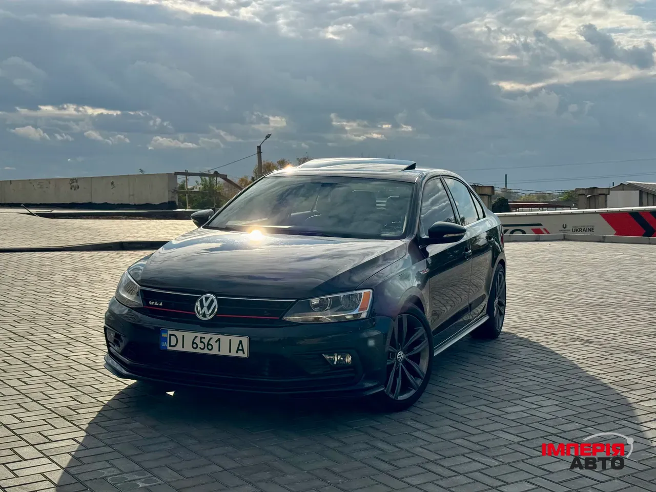 Volkswagen Jetta - фото 3