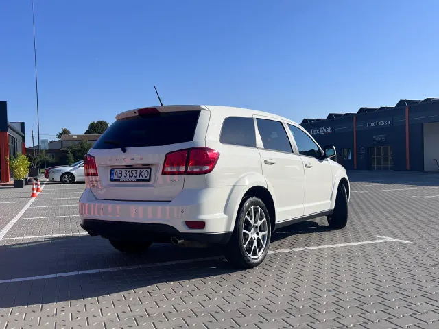 Dodge Journey - фото 4