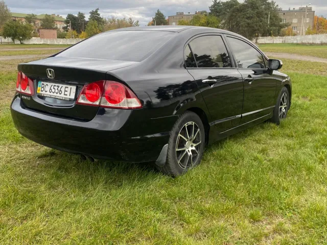 Honda Civic - фото 4