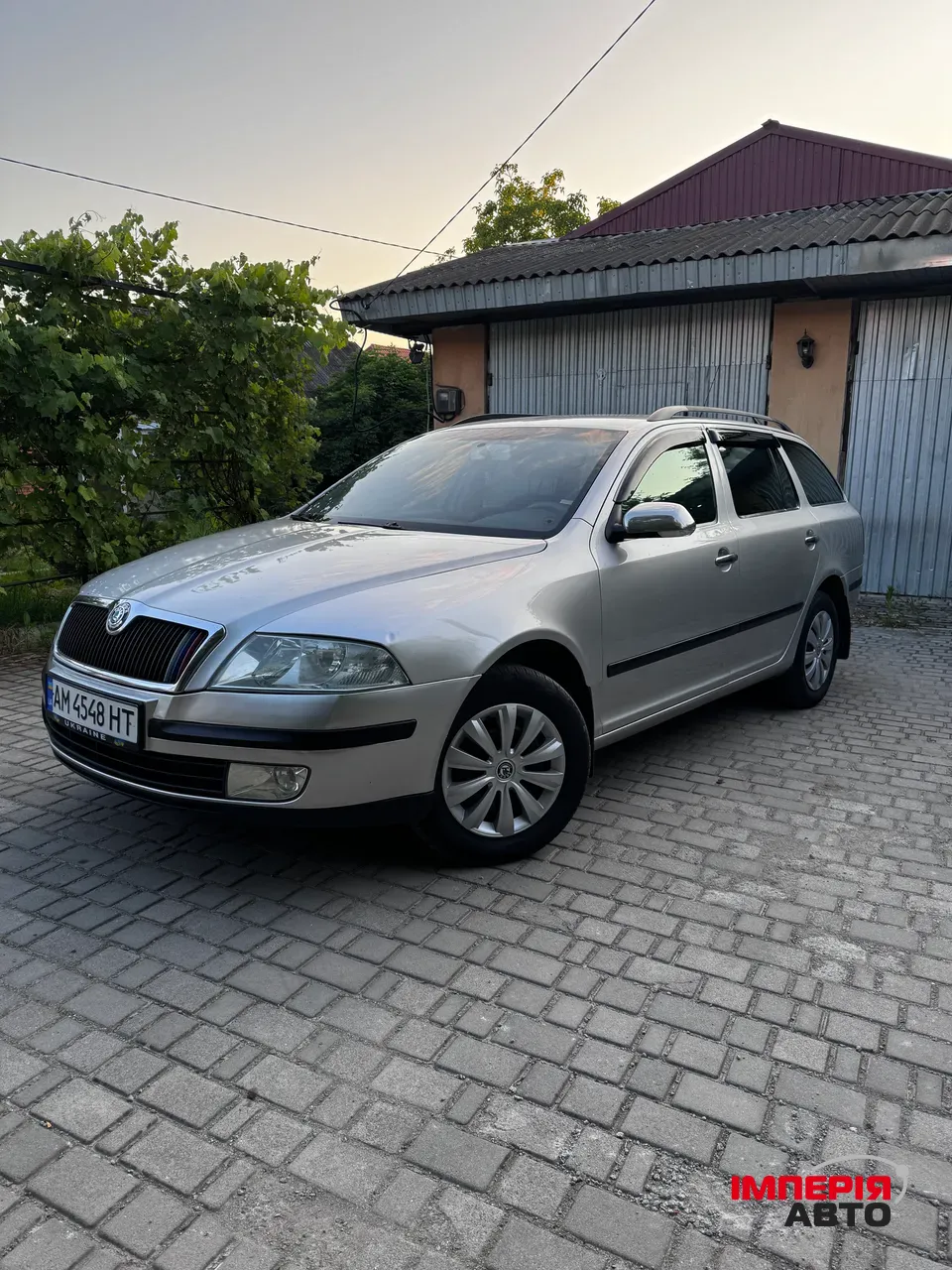 Skoda Octavia - фото 2