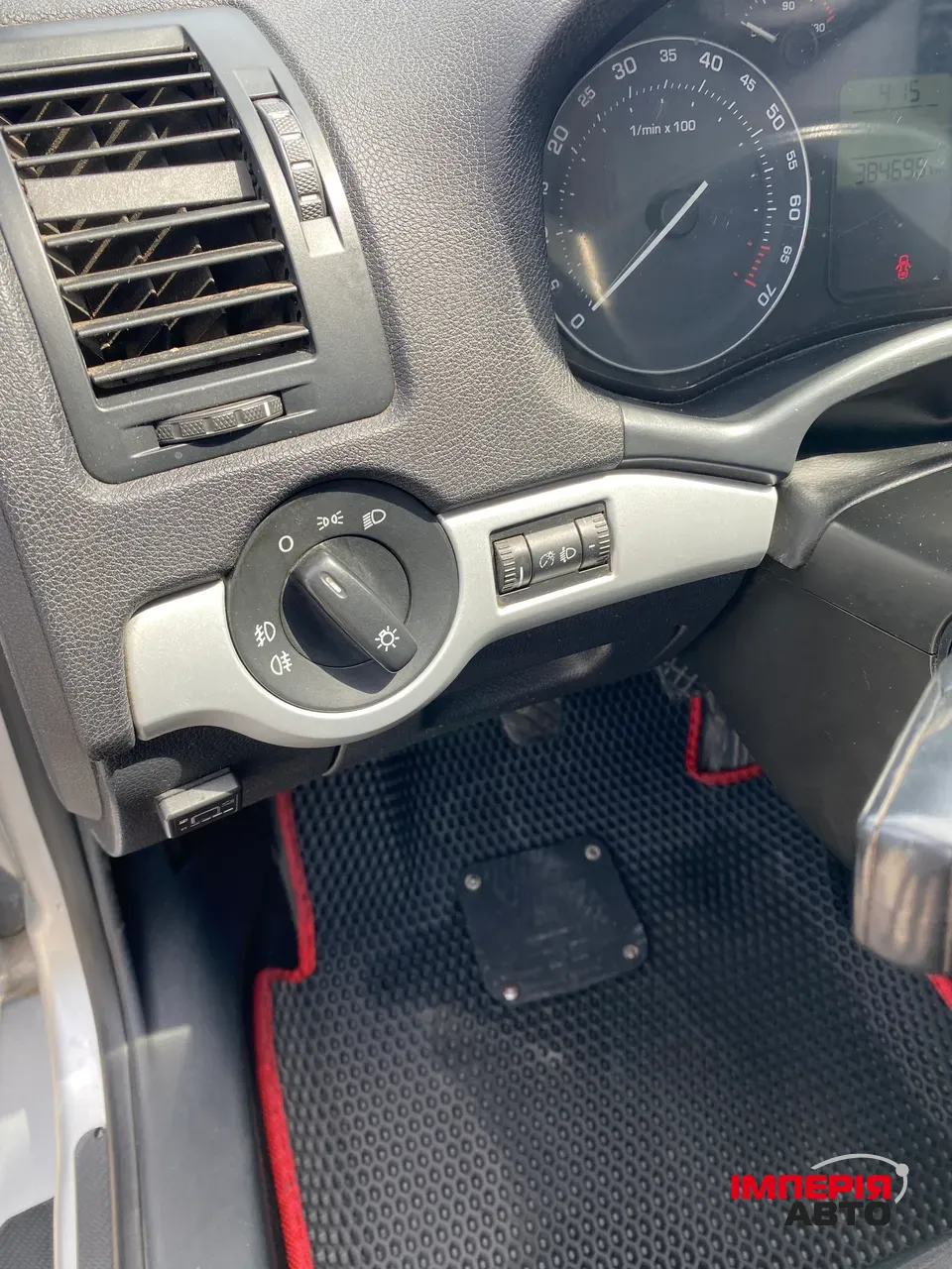 Skoda Octavia - фото 13