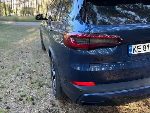 BMW X5 - фото 2