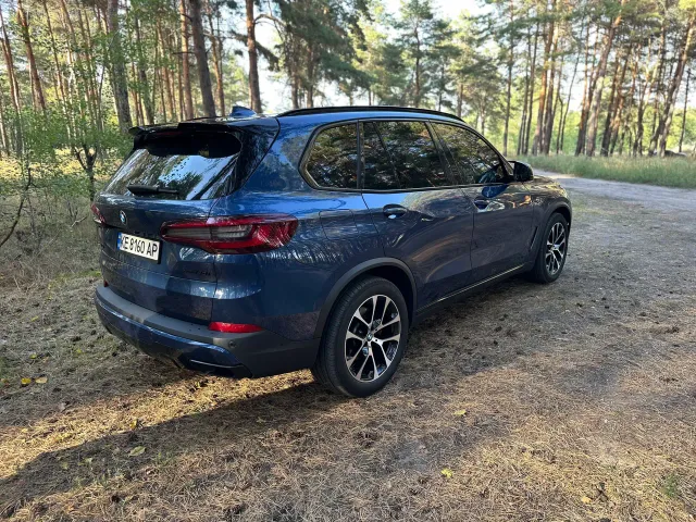 BMW X5 - фото 3