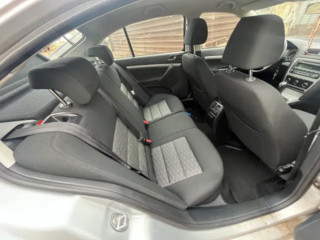 Skoda Octavia - фото 3